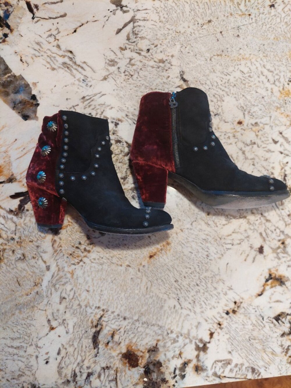 Double D Ranch Wine Velvet and black heeled Ankle boots Conchos/Turquoise sz 10 - Picture 7 of 15